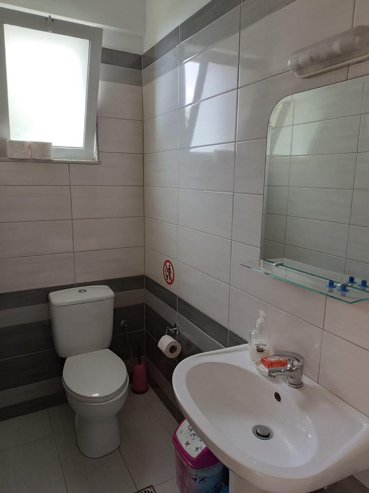 Vila Aleks Vuno Exteriér fotografie